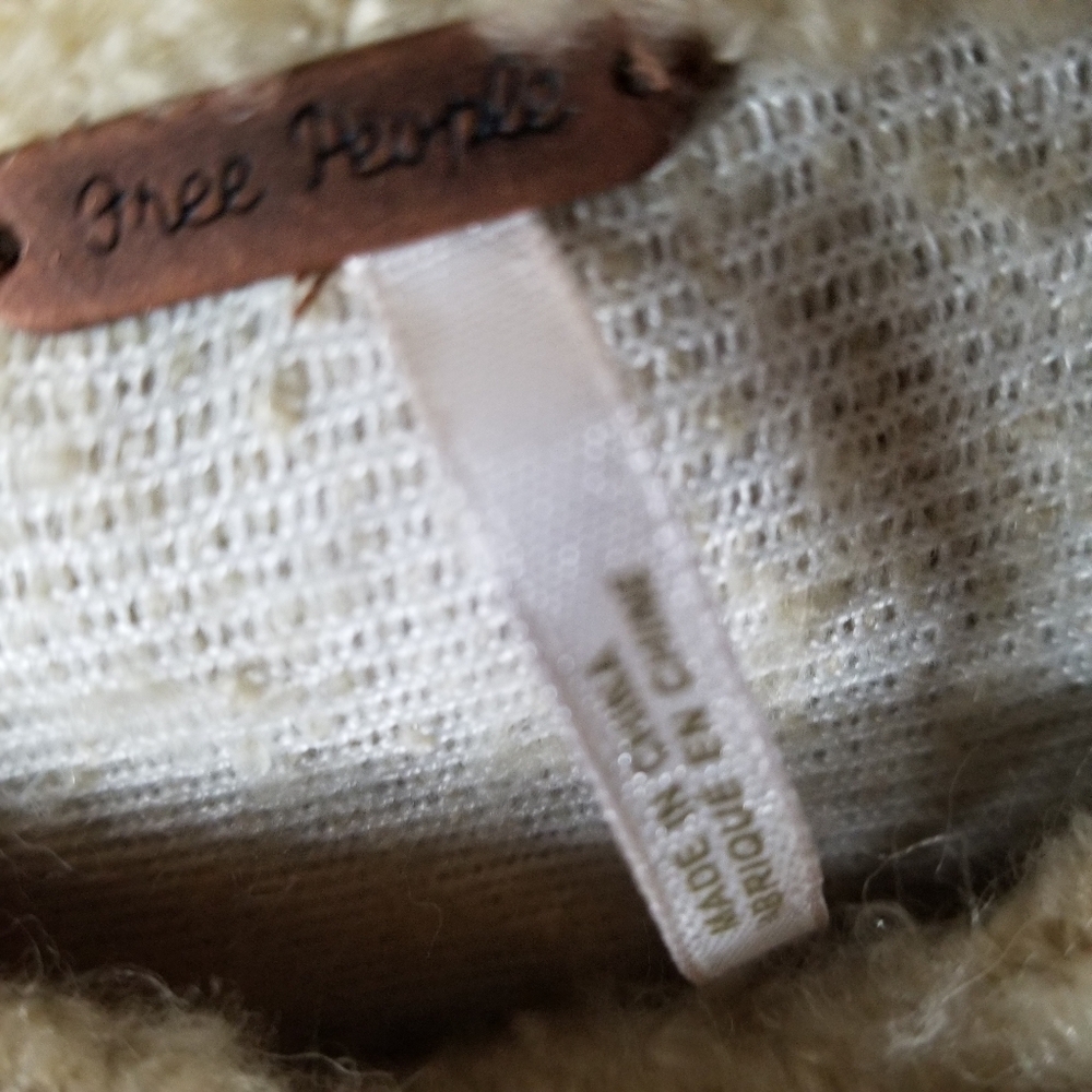 Free People Cornflower Tan Alpaca Wool Military Teddi Sweater Bell Sleeve Size M - Picture 9 of 16